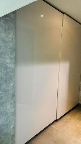 Oval Tower Retreat, Business Bay