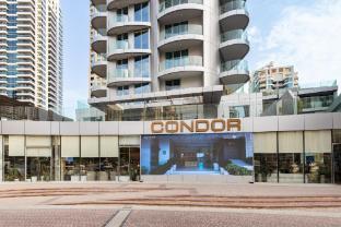 Full of Light Studio Dubai Marina by Simply Comfor