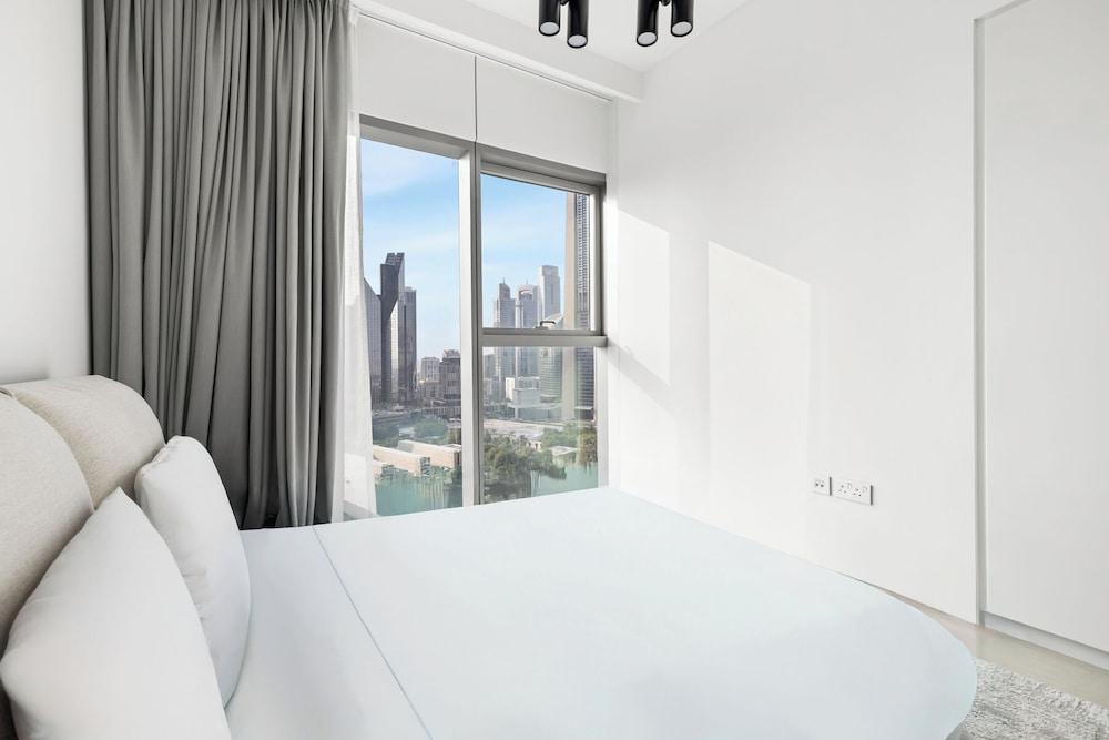 2BR Full Burj Khalifa View