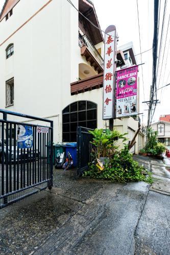 Mitr INN Sukhumvit 2 - BTS Nana