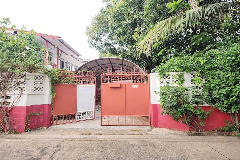 BaanThai Chaophraya