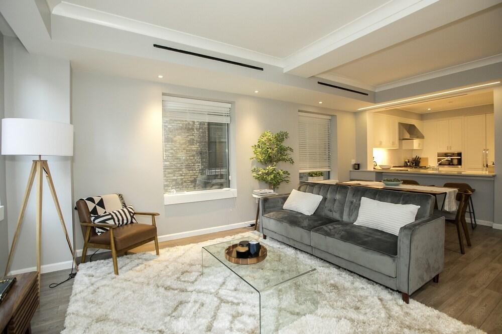 Gorgeous & Luxurious 3BRD APT- Upper West Side