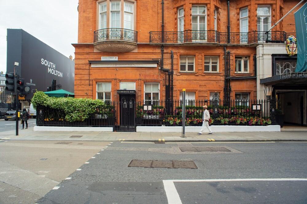 Mayfair Royale 8