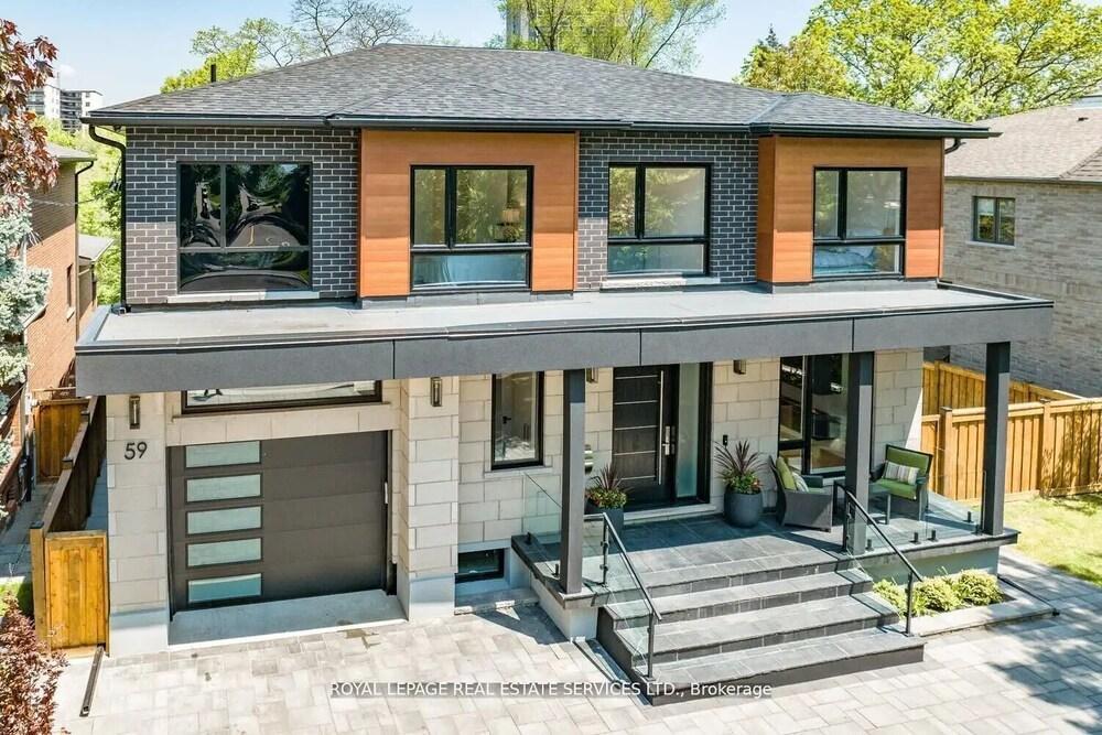Luxury Executive Home close to Golf Course