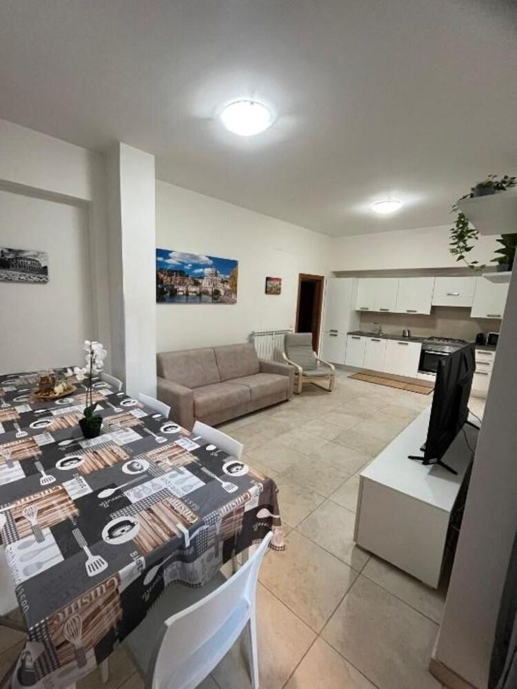 Monti Exclusive 2bd Apartment