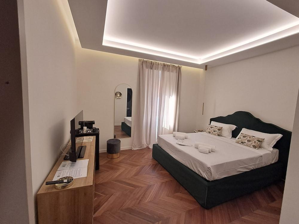 Sistina Home Collection
