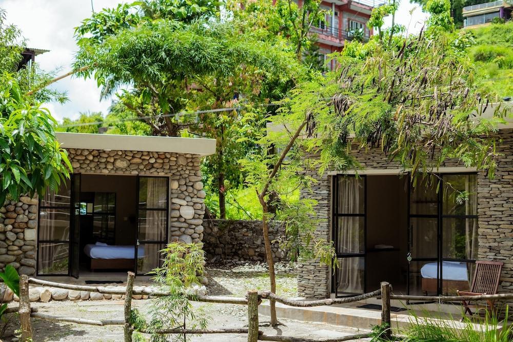 Krazy Gecko Resort