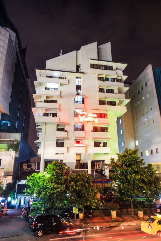 Grand Menteng Hotel