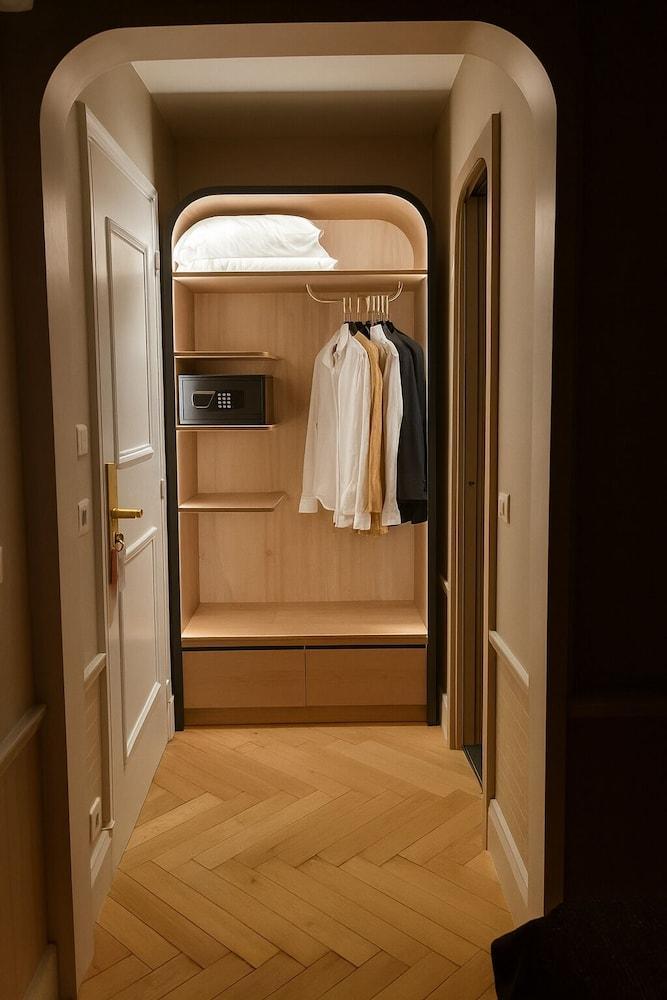 Grand Tonic Hôtel & SPA Paris