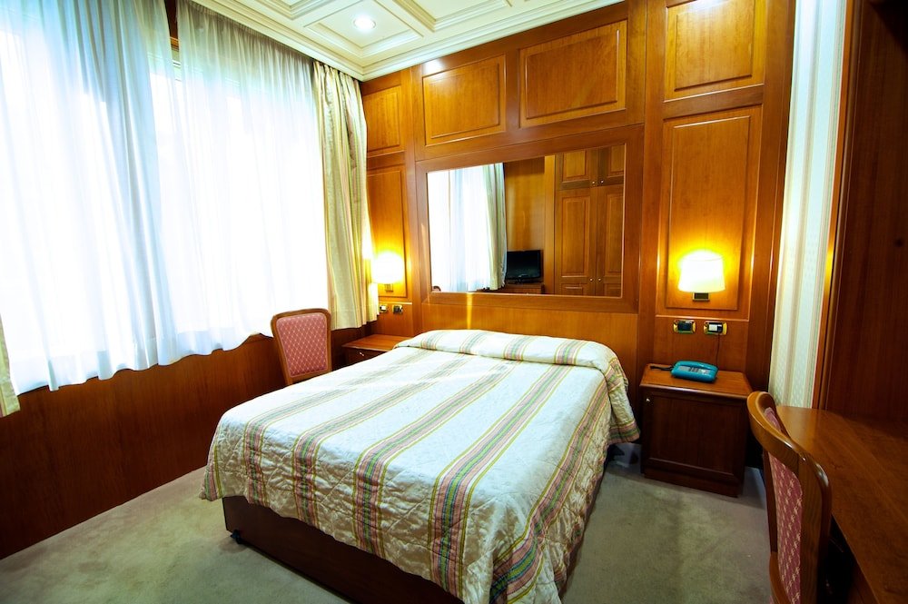 Hotel Dock Suites Rome