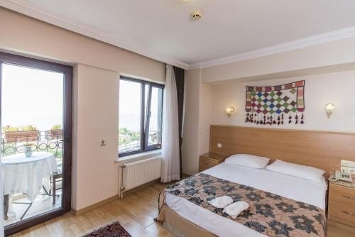 Deniz Houses