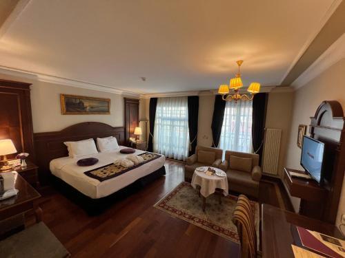 GLK PREMIER Regency Suites & Spa