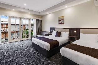 Quality Hotel Melbourne Airport
