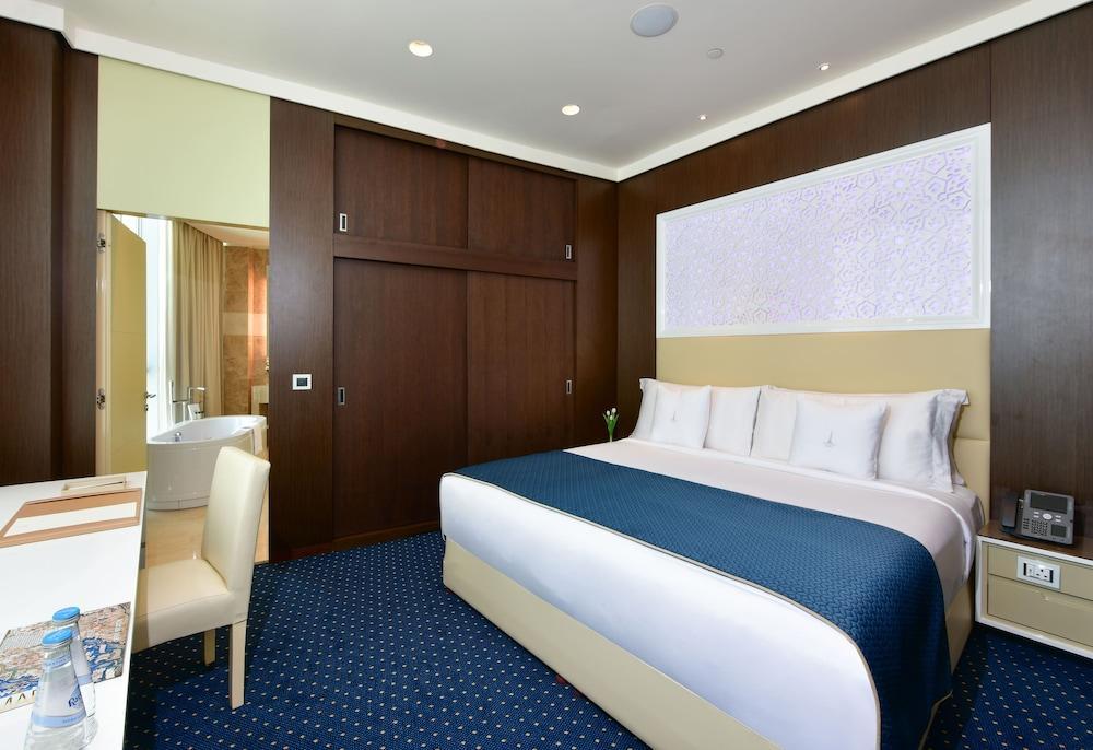 The Torch Doha Room Type - Executive Suite