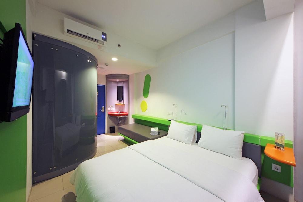 POP! Hotel Tebet Jakarta Room Type - Room (Pop!) POP! Hotel Tebet Jakarta Room Type - Room (Pop!)