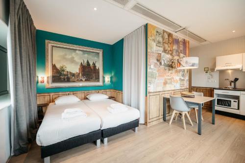 Amsterdam ID Aparthotel - Tap to explore photos