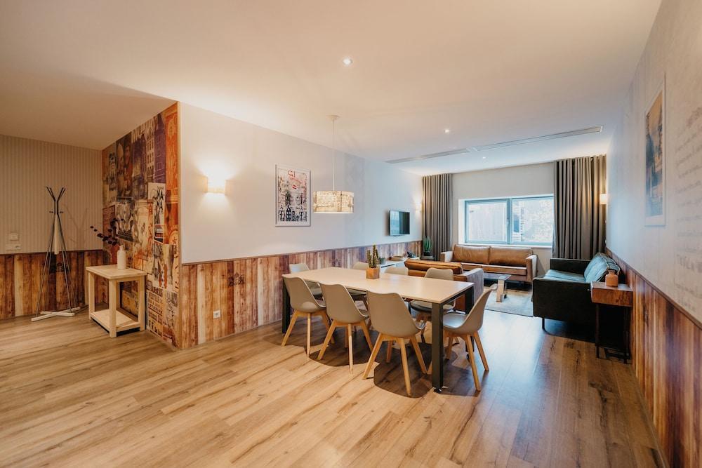 Amsterdam ID Aparthotel Room Type - Apartment, 4 Bedrooms Amsterdam ID Aparthotel Room Type - Apartment, 4 Bedrooms