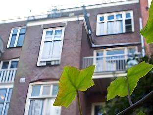 Amsterdam Hostel Annemarie - Tap to explore photos