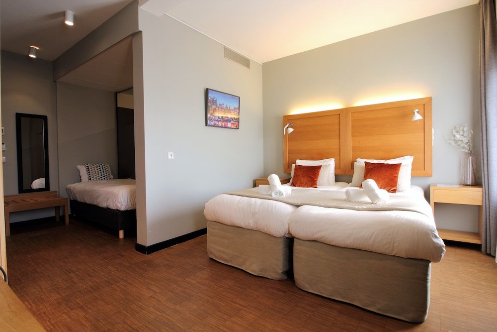 The Bank Hotel Room Type - Comfort Triple Room