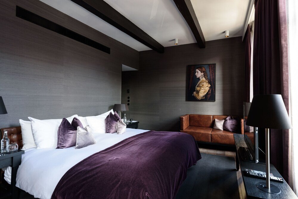 Canal House Room Type - Superior Double Room Canal House Room Type - Superior Double Room