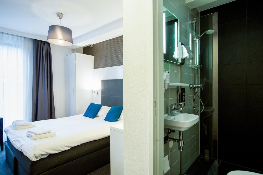 Hotel Vossius Vondelpark Room Type - Standard Double Room