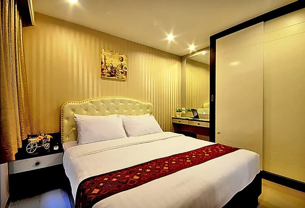 At Residence Suvarnabhumi Hotel Room Type - Executive Suite, 1 Double Bed