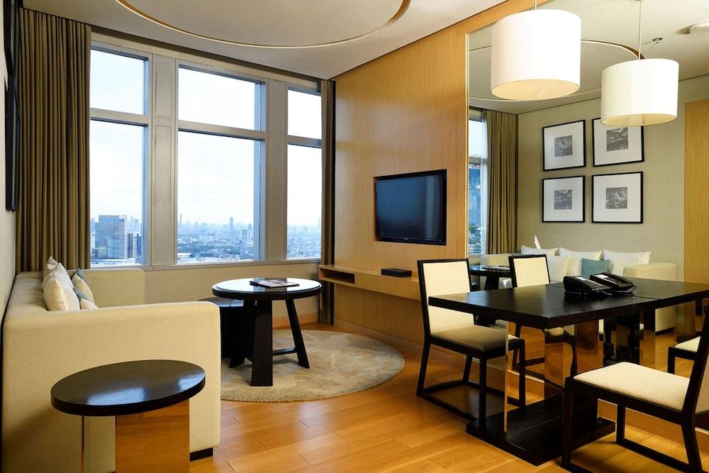 Bangkok Marriott Hotel Sukhumvit Room Type - Executive Suite, 2 Bedrooms