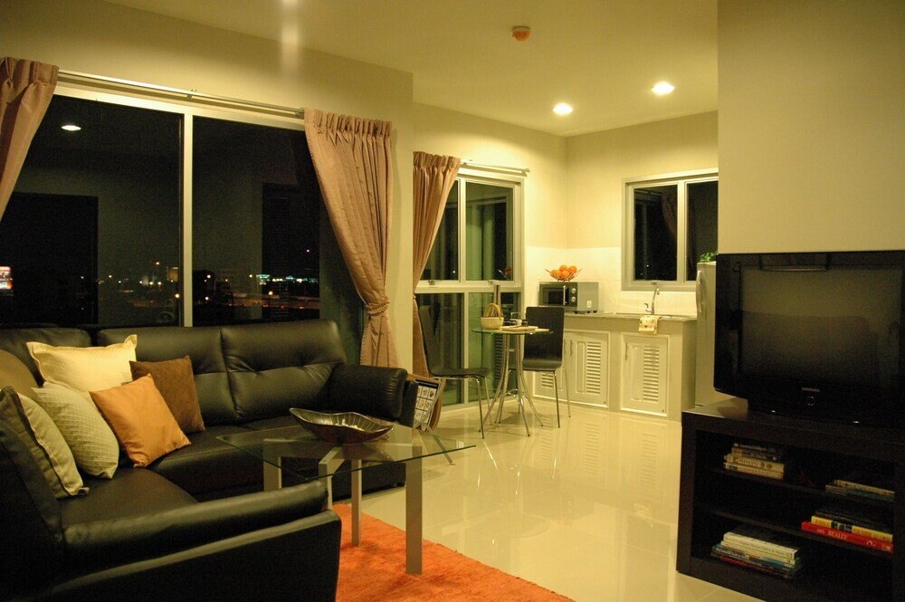 Bangkok Living Room Type - 1 Bedroom Deluxe