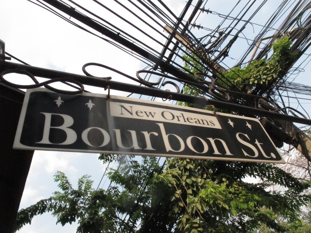 Bourbon St Boutique Hotel - Tap to explore photos