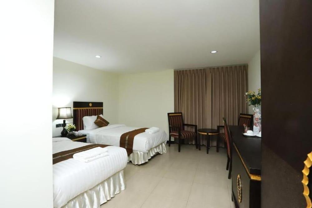 hotel lucky palace Room Type - Twin Room