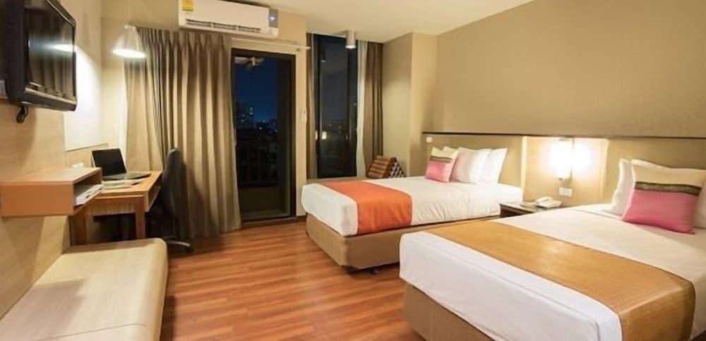 Marsi Hotel Room Type - Standard Twin Room