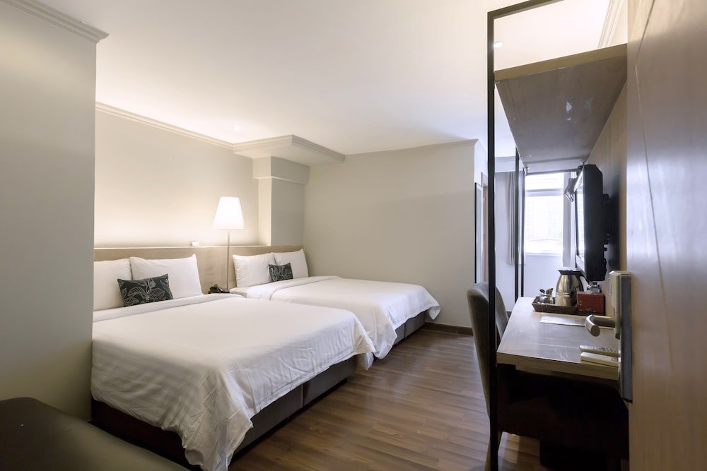 Maxim's Inn Room Type - Superior Twin Room