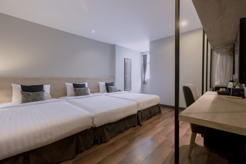 Maxim's Inn Room Type - Superior Triple Room