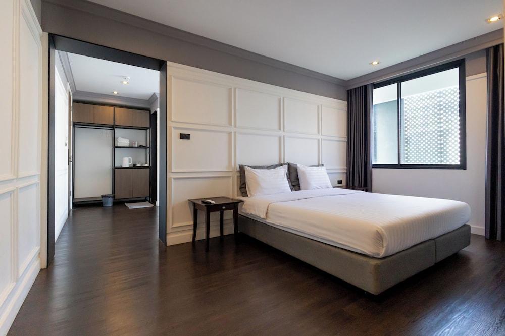 Penpark Place Room Type - Deluxe Two bedroom (Elevator Available)