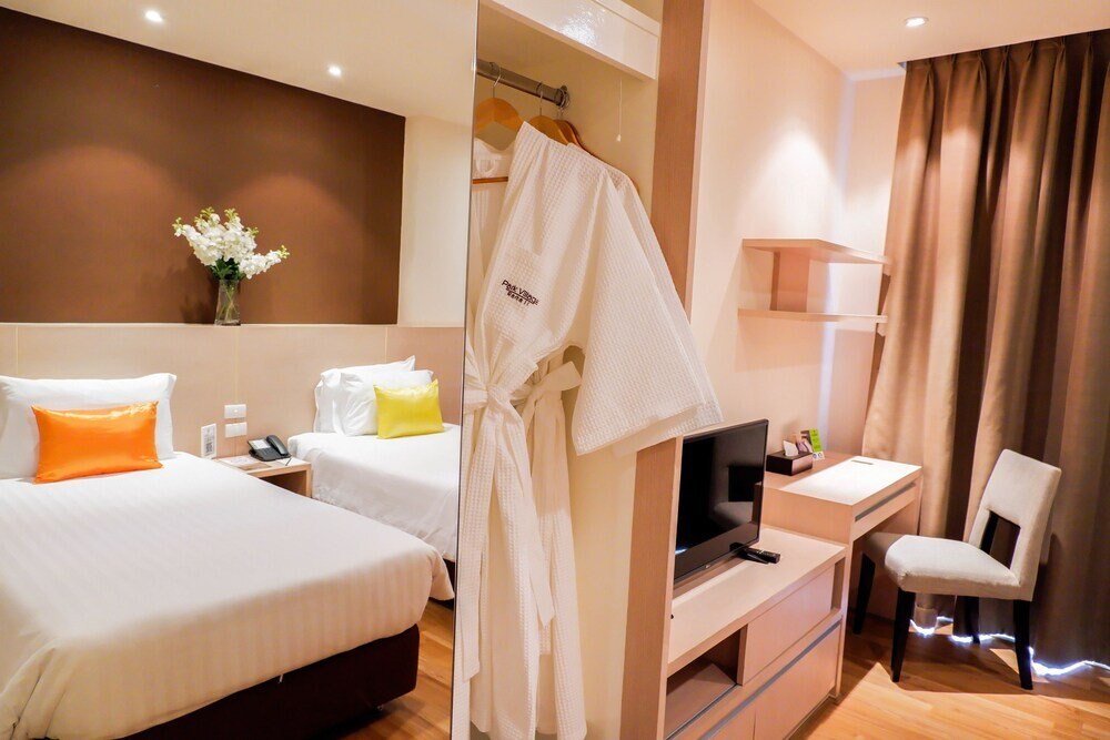 Park Village Rama II Room Type - Superior Double Room, 1 King Bed
