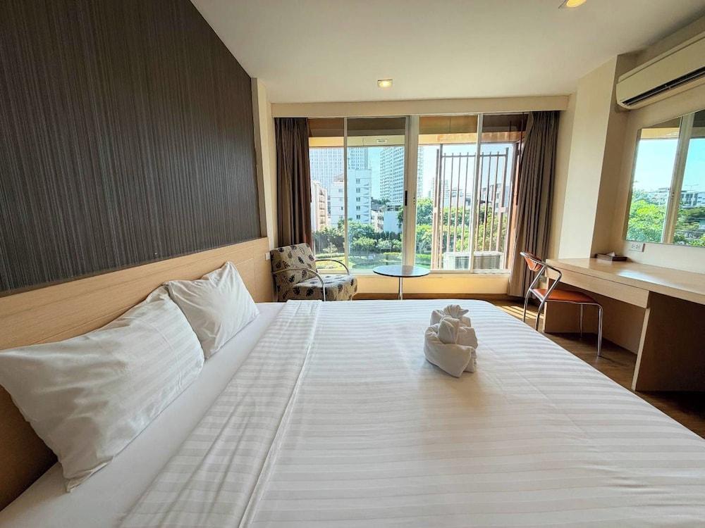 S3 Residence Park