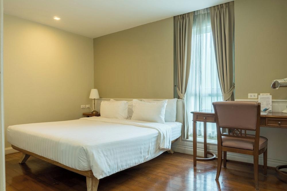 Sabai Sathorn Serviced Apartment Room Type - Family Suite (for 7 Persons) (Non Smoking) Sabai Sathorn Serviced Apartment Room Type - Family Suite (for 7 Persons) (Non Smoking)
