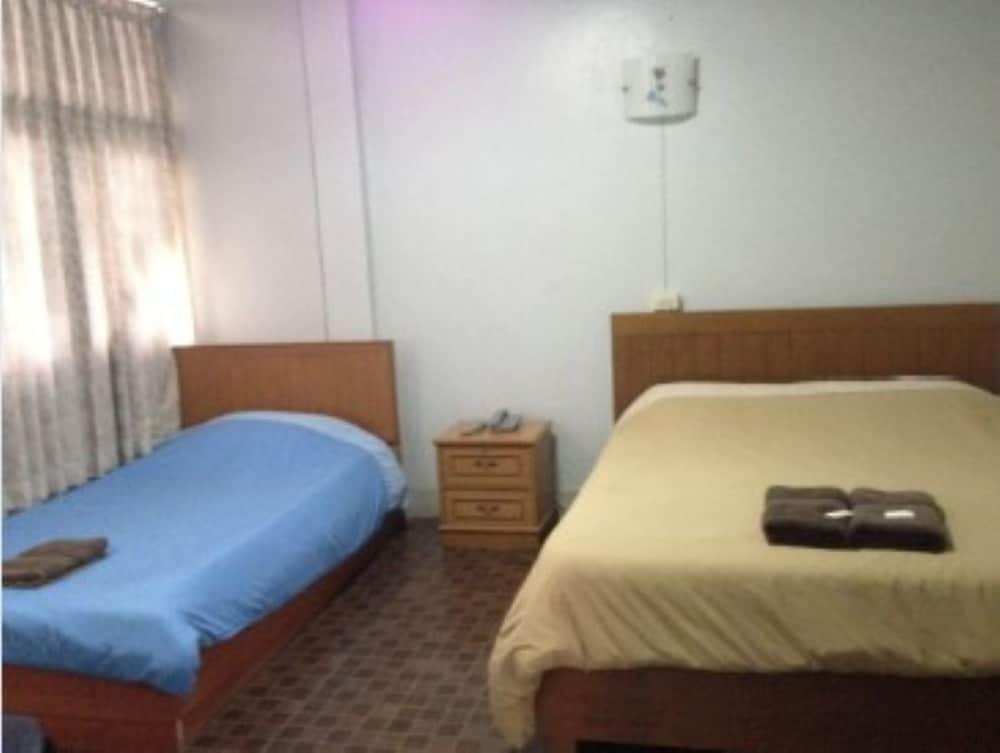 White Orchid Inn Room Type - Triple Room