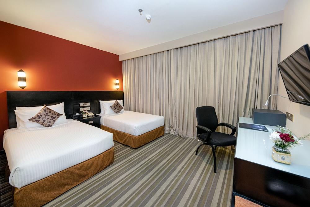Pearl Grand By Ratna Room Type - Superior Twin Room