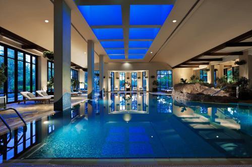 Grand Hyatt Residence - Tap to explore photos