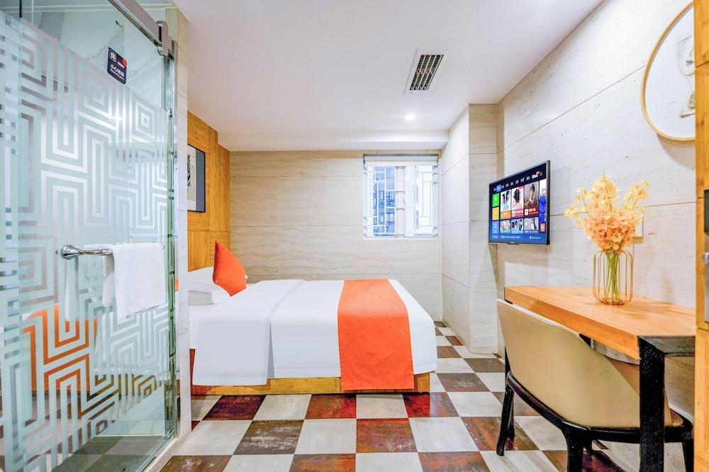 Timmy Hotel Room Type - Exquisite Queen Room