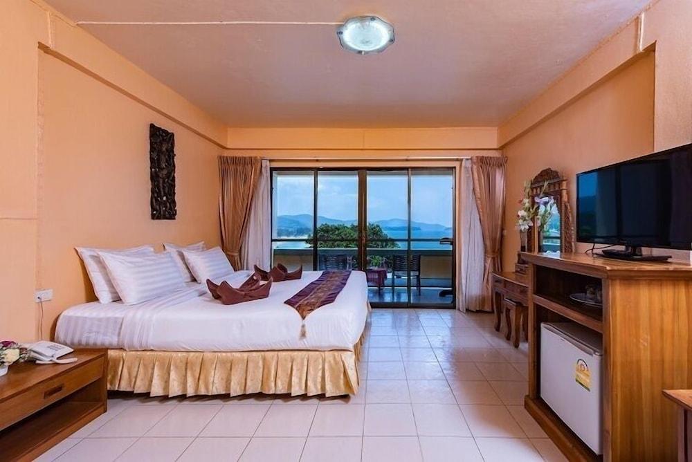 Baan Karon Hill Phuket Resort Room Type - Deluxe Double Room