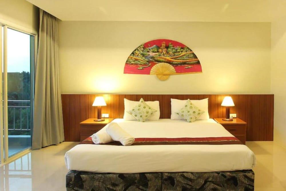 Choophorn House Room Type - Deluxe Room