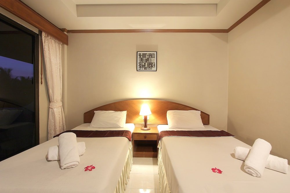 Choophorn House Room Type - Standard Twin Room
