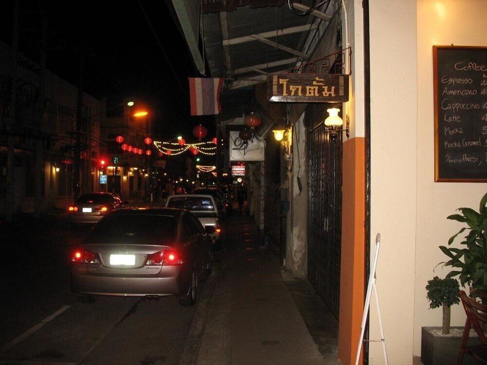 Gotum Hostel & Restaurant - Tap to explore photos