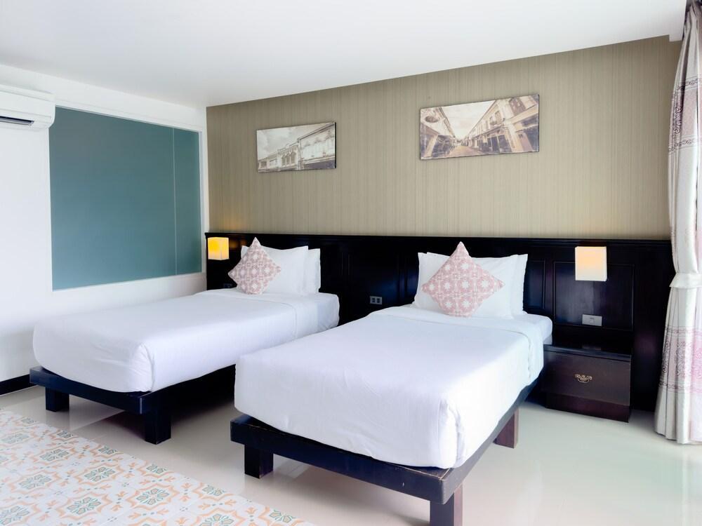 Grand Supicha City Hotel Room Type - Superior Twin room with Bathtub