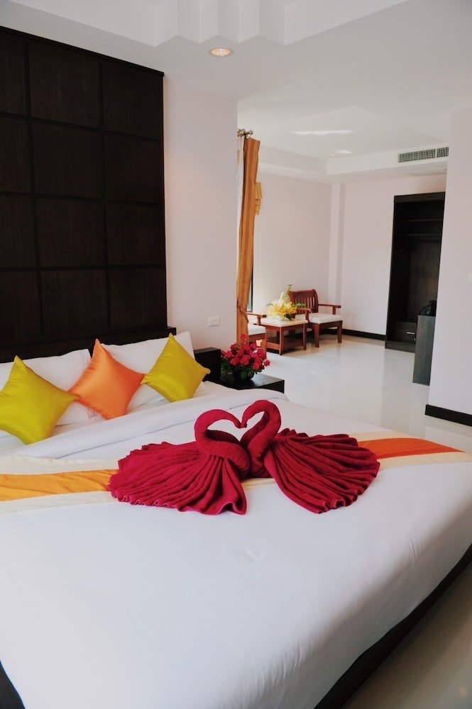 Ice Kamala Beach Hotel Room Type - Deluxe Room