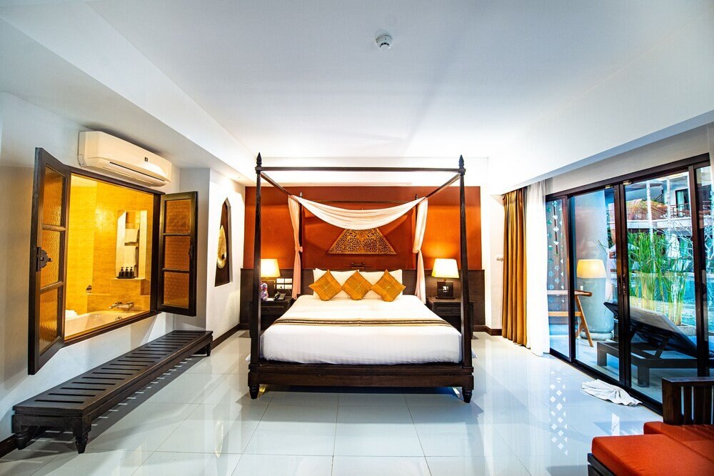 Navatara Phuket Resort Room Type - Grand Double Room, 1 King Bed, Pool Access