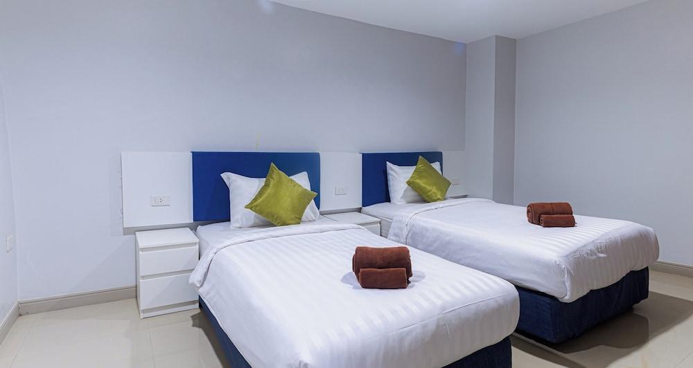 Silla Patong Boutique – Beach Walk Access Room Type - Superior Twin Room