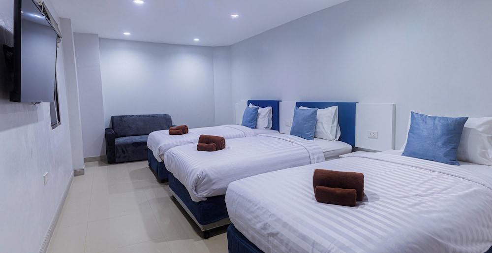 Silla Patong Boutique – Beach Walk Access Room Type - Triple Room